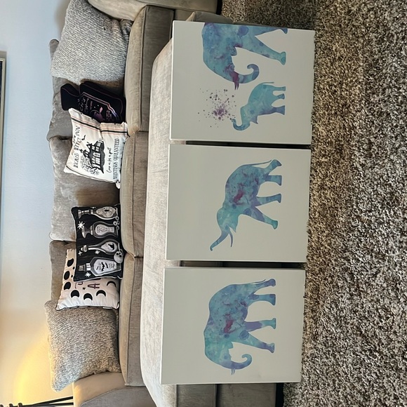 Other - 3 Piece Canvas set of 3 Elephants and babies - 16 x 20 x 1.5